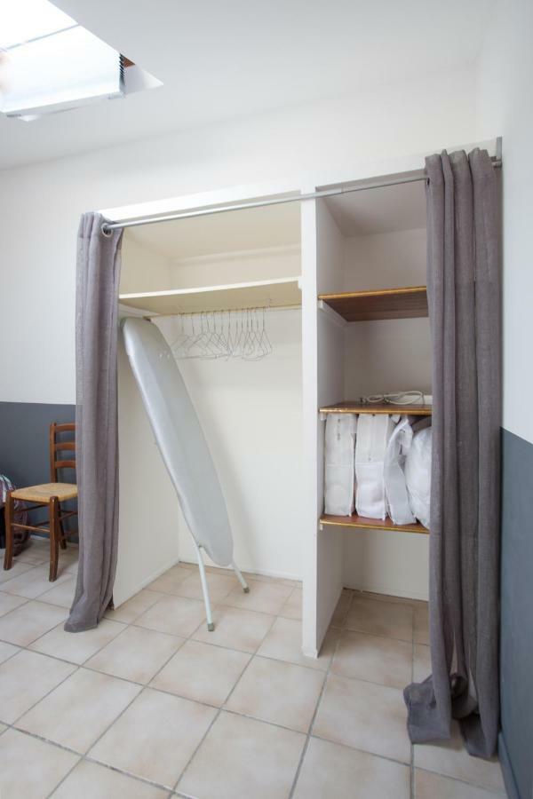 Apartamento Duplex 4 Personnes A 200M De La Mer Hyères Exterior foto